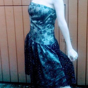 Beautiful Jessica McClintock Prom Dress Size 6